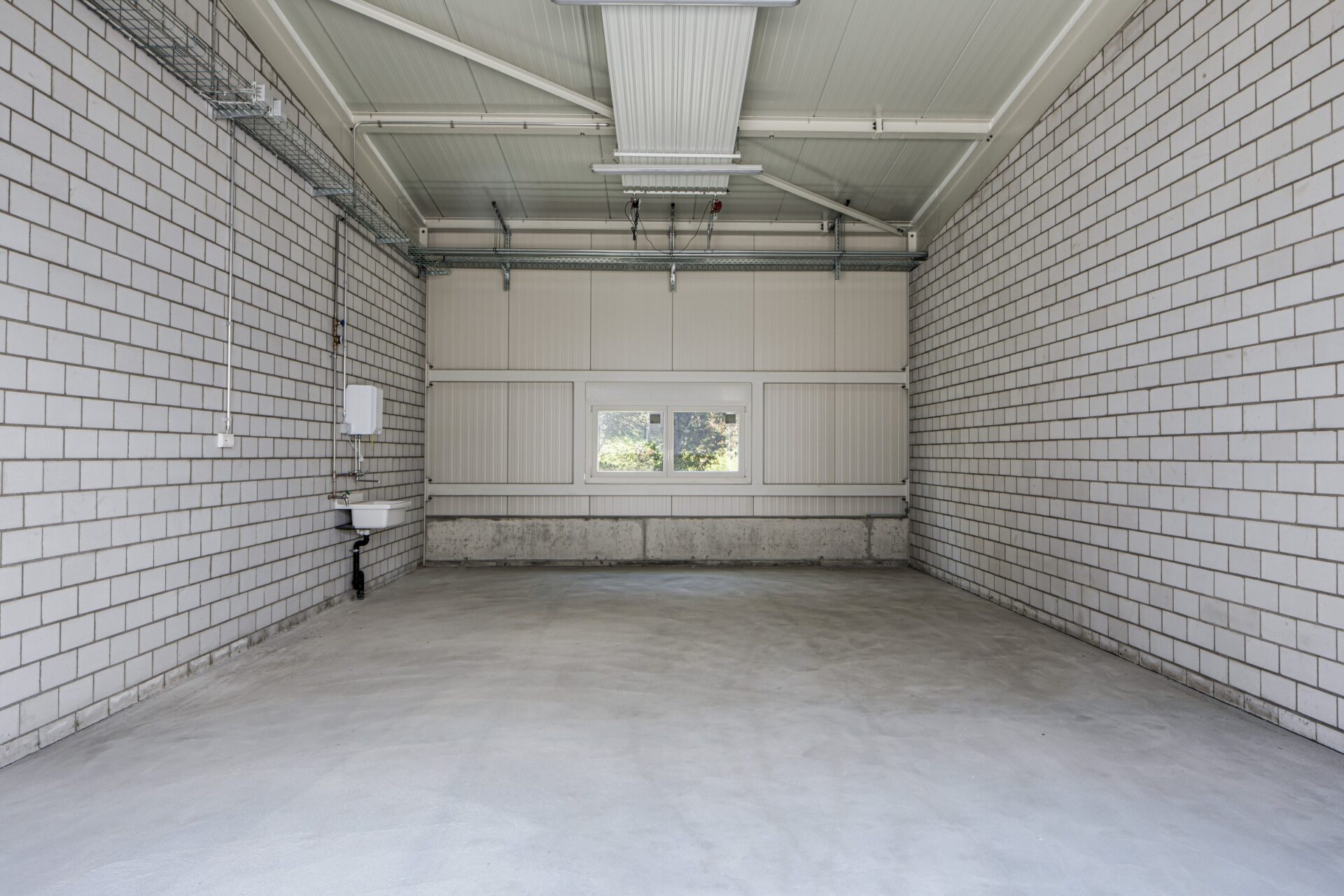 merge Gewerbeboxen, Uerkheim