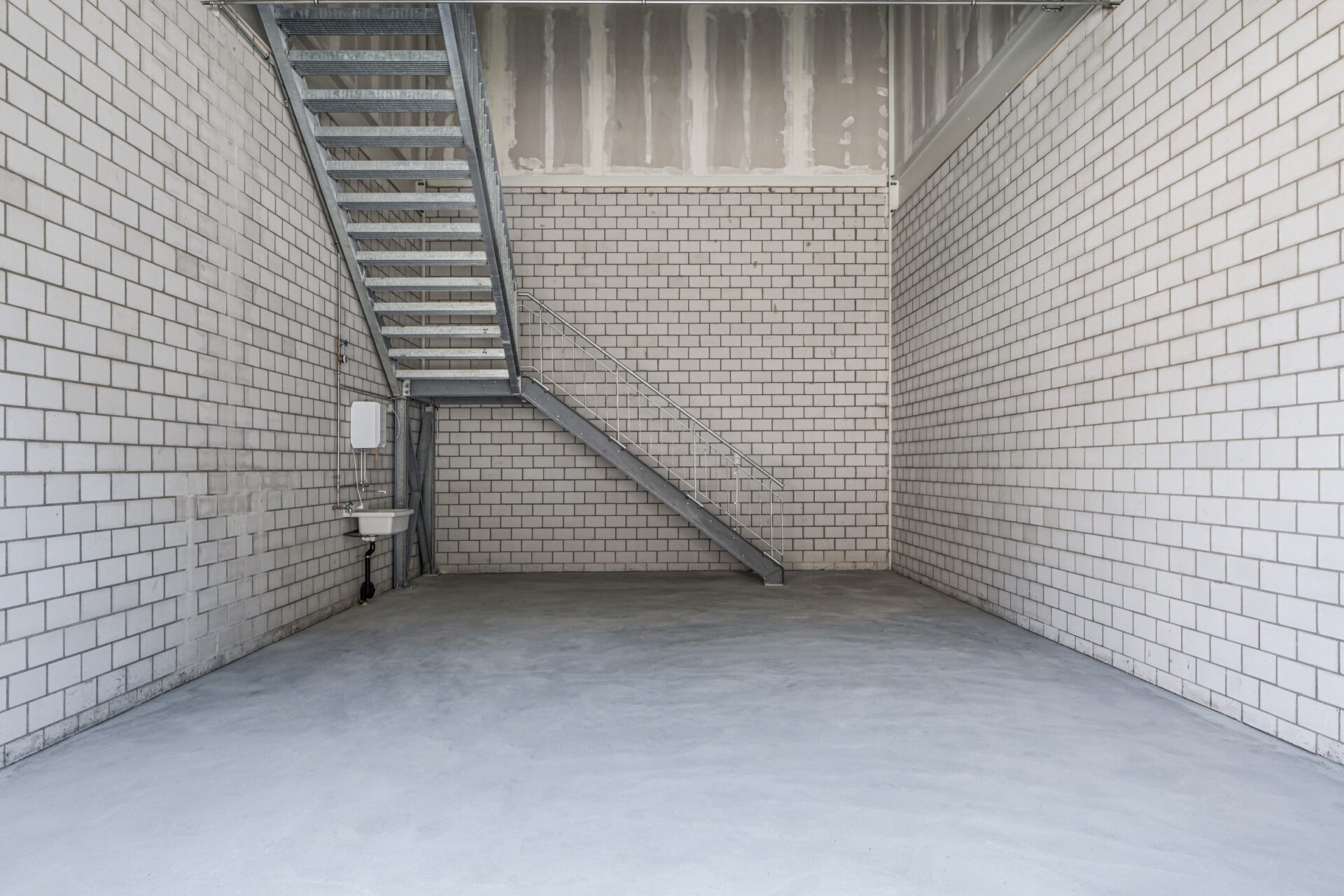 merge Gewerbeboxen, Uerkheim