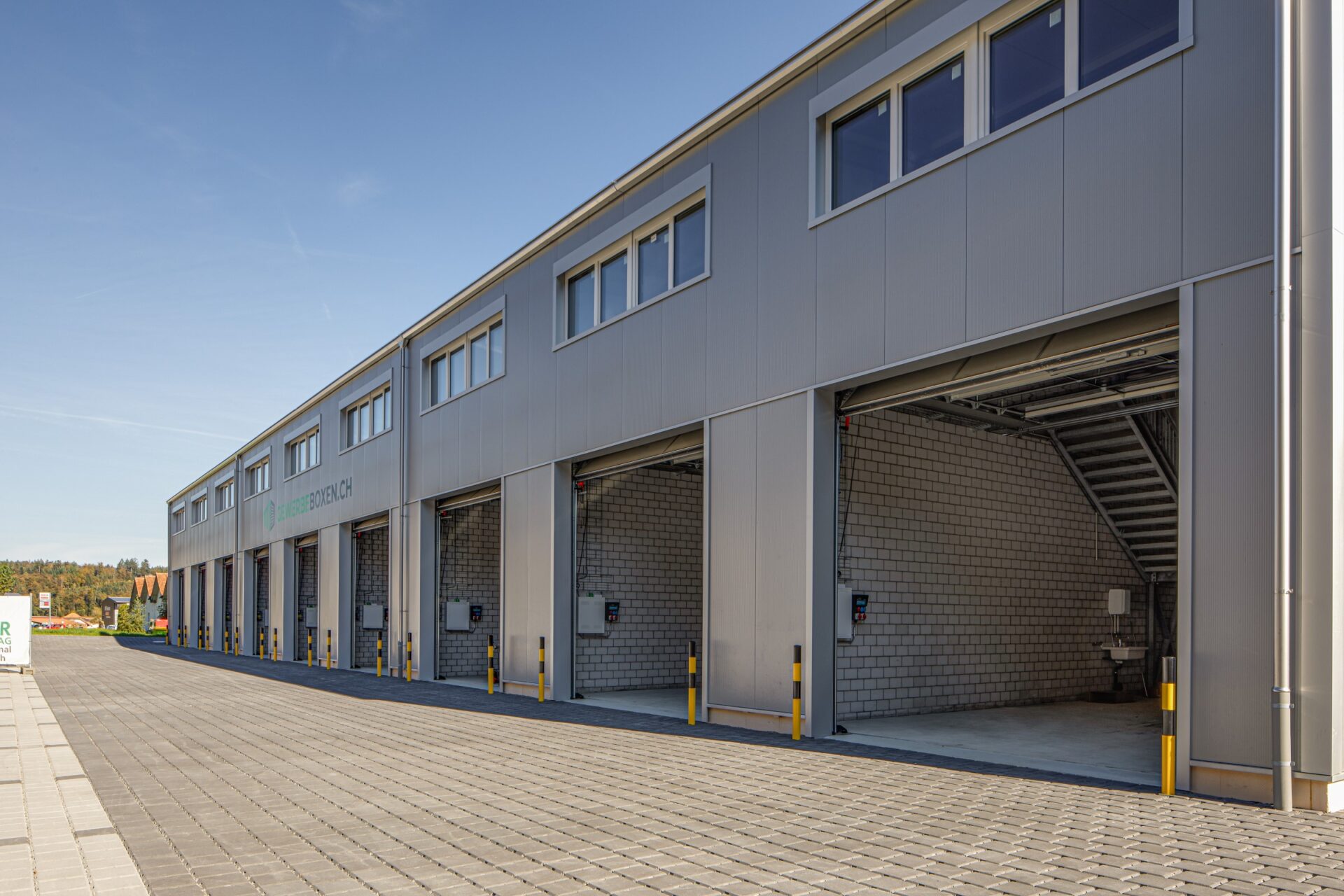 merge Gewerbeboxen, Uerkheim