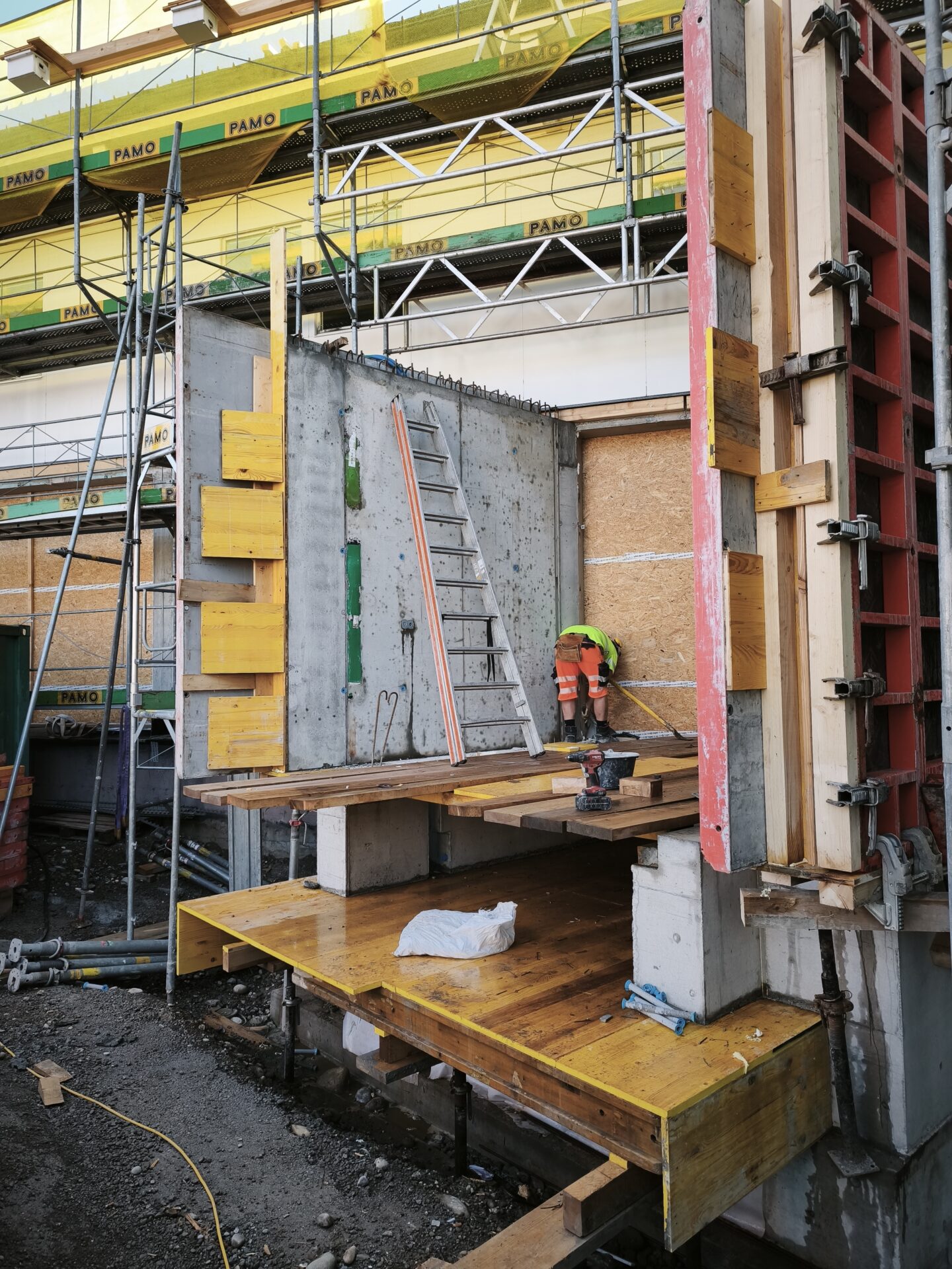 Bauleitung Fassadensanierung und Umbau, Holziken